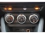 Mazda 2 1.5 Skyactiv-G Luxury Automaat, HUD, Cruise, Clima, Navi, Stuurverwarming, Stoelverwarming, Apple Carplay, BSM, LMV 16 Inch, All Season, Camera