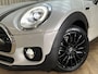 MINI Clubman Mini 1.5 Cooper 136PK / Sportstoelen + -verwarmd / LED / Two Tone Black / Cruise / Keyless / Navi / Org. NL + NAP