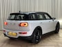 MINI Clubman Mini 1.5 Cooper 136PK / Sportstoelen + -verwarmd / LED / Two Tone Black / Cruise / Keyless / Navi / Org. NL + NAP