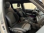 MINI Clubman Mini 1.5 Cooper 136PK / Sportstoelen + -verwarmd / LED / Two Tone Black / Cruise / Keyless / Navi / Org. NL + NAP