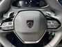 Peugeot 2008 1.2 Hybrid 145pk e-DCS6 Allure Automaat | Navigatie | Parkeercamera voor en achter | Parkeersensoren | LED | Dodehoekdetectie |
