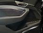 Audi E-tron 55 S edition, B&O, Panoramadak, Matrix, RS stoel, ACC, CarPlay, Trekhaak, Ambiente verlichting, enz..