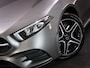 Mercedes-Benz A-klasse 250 e Business Solution AMG Limited (SFEERVERLICHTING, APPLE CARPLAY/ANDROID AUTO, STOELVERWARMING, PANO)