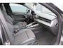 Audi A3 Limousine 35 TFSI 150pk S-Tronic 2x S-Line Edition Virtual cockpit, Stoelverwarming, Privacy glass, DAB+ , Carplay , etc. .