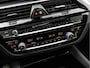 BMW 5-Serie 530e M-Sport - Individual ''Crystal Casserit Black'' - Dak - Head-Up