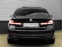 BMW 5-Serie 530e M-Sport - Individual ''Crystal Casserit Black'' - Dak - Head-Up