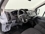 Ford Transit 2.0TDCI L2H2 Imperiaal | Trekhaak | Kastinrichting | Airco | Cruise | 3-Persoons