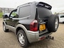 Mitsubishi Pajero 3.2 Di-D GLX HR 4X4 in automaat met leer en trekhaak en airco en cruise controle