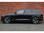 Polestar 3 Long Range Dual Motor Performance 111 kWh, Pilot- en Plus Pack, Bowers&Wilkins Premium Audio, Accenten in Swedish Gold, Polestar Engineered dynamisch onderstel, Luchtvering, Pilot Assist, Head-up Display, 22" Performance (Forged Performance focused wheels)