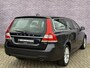 Volvo V70 T5 Summum Automaat | Leder | Bi-Xenon | Memory | Schuif/kanteldak | Parkeersensoren v+a | Verwarmde voor stoelen |