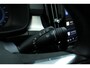 Volvo XC40 B4 Automaat Plus Dark | Trekhaak | Stoel- en Stuurverwarming | Adaptieve Cruise Control | Pilot Assist | Elektrische Voorstoelen | Achteruitrijcamera | Harman Kardon Audio
