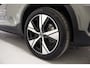 Volvo XC40 P8 Recharge AWD R-Design 78 kWh 3-Fase [ Sagegreen ][ Navi H/K Camera Leder Stoelverwarming ]