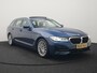 BMW 5-Serie Touring 530e Sportline Plug In Hybrid 293pk Dealer O.H. PHEV | Panodak | Head Up | Adaptive Cruise | Laser LED | Lederen Sportstoelen Verwarmd | Apple Carplay | Sfeerverlichting | Navigatie | Virtual | Keyless | Blis | DAB |