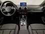 Audi A3 Sportback 1.4 e-tron PHEV Sport 204Pk Automaat (SCHUIFDAK, NAVIGATIE, KEYLESS, GETINT GLAS, STOELVERWARMING, LM VELGEN, CRUISE, SPORTSTOELEN, NIEUWE APK, NIEUWSTAAT)