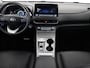 Hyundai Kona Electric PREMIUM EV 64 KWH 1e EIG ACCU 92% GARANTIE 10-2030 BEREIK 466 KM ! LEDER. STUUR/STOEL VERWARMING.DODE HOEK DETECTIE