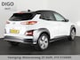 Hyundai Kona Electric PREMIUM EV 64 KWH 1e EIG ACCU 92% GARANTIE 10-2030 BEREIK 466 KM ! LEDER. STUUR/STOEL VERWARMING.DODE HOEK DETECTIE