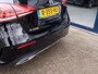 Mercedes-Benz A-klasse 200 Premium AMG Styling AUTOMAAT | Navi | Sfeerverlichting | ECC | PDC + Camera | LM Velgen