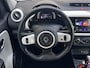 Renault Twingo Z.E. 22KWh Vibes Automaat / Dealer onderhouden / Accu SoH 93,96 % / WLTP 186 km stad 261 km / Navigatie via Apple Carplay Android / Stoelverwarming / 16" LM wielen met All Season banden /