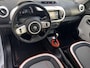 Renault Twingo Z.E. 22KWh Vibes Automaat / Dealer onderhouden / Accu SoH 93,96 % / WLTP 186 km stad 261 km / Navigatie via Apple Carplay Android / Stoelverwarming / 16" LM wielen met All Season banden /
