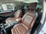 Volkswagen Passat Variant 1.6 TDI Highline Automaat Schuifdak