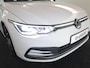 Volkswagen Golf 1.4 eHybrid Style 204 pk Automaat (DSG) | Navigatie | Panoramadak | Parkeersensoren (Park assist) | Achteruitrijcamera | Stoelverwarming | Head-up display |