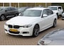 BMW 3-Serie 330e Centennial High Exe. M Sport. / NL Auto / Dealer onderhouden / Navi Proff. / Leder / 18'' / Stoelverwarming / Cruise Control