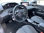 Peugeot e-208 | EV 50kWh 136pk Allure | Navigatie | Climate Control | Cruise control | Blue Tooth | Parkeer camera | Apple Carplay& Android Auto