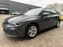 Volkswagen Golf Variant 1.0 eTSI Life / Cruise control adaptief / NAVI + Apple CarPlay - Android / Stuur-Stoel Verwarming + Veloer