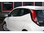 Toyota Aygo 1.0 VVT-i x-play | Automaat | Apple Carplay | Lage KM stand | Dealeronderhouden |