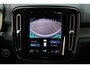 Volvo XC40 T4 Recharge R-Design | 20" lichtmetalen velgen | Parkeer camera achter | Parkeer sensoren voor + achter | Verwarmde voorstoelen | Trekhaak