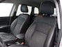 Suzuki Vitara 1.4 Boosterjet Style Smart Hybrid | Navigatie | Parkeersensoren voor en achter | Stoelverwarming | Trekhaak |