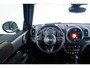 MINI Countryman 2.0 Cooper S Chili Panoramadak - Elektrisch verstelbare/verwarmde stoelen - Comfort acces - Elektrisch inklapbare buitenspiegels - Head up - Harman Kardon - Park Assistant - Getinte Ruiten -