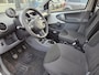 Toyota Aygo 1.0-12V Comfort NETTE AUTO RIJDT EN SCHAKELT GOED