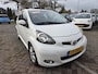 Toyota Aygo 1.0-12V Comfort NETTE AUTO RIJDT EN SCHAKELT GOED