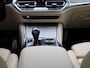 BMW 3-Serie Touring 330i Business Edition Plus | AUTOMAAT | M-PAKKET | STOELVERWARMING | NAVIGATIE | ELEKTRISCHE ACHTERKLEP | LED KOPLAMPEN |