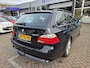 BMW 5-Serie Touring 523i Executive NETTE AUTO RIJDT EN SCHAKELT GOED