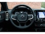 Volvo XC40 T2 Automaat Business Pro | Semi-Elektrische Trekhaak | Parkeercamera | Verwarmbare Voorstoelen + Stuurwiel | Navigatie | Adaptieve Cruise Control | BLIS Dodehoekdetectie | Apple Carplay/ Android Auto
