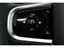 Volvo XC60 2.0 T6 Plug-in hybrid AWD Ultra Dark | Panorama dak | Elektrisch wegklapbare trekhaak | Stoel/stuur verwarming | Harman/Kardon Audiosysteem | Stoelventilatie | 360* Camera | Elektrisch verstelbare stoelen met memory | Achterbank Adaptive cruise | Climate controle | Apple CarPlay/Android Auto | Keyless entry/start | Dodehoek detectie |