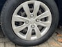 Hyundai i10 1.0i i-Motion Comfort / cruise control / airco (automatisch) / uniek interieur / multimedia-voorbereiding /