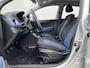 Hyundai i10 1.0i i-Motion Comfort / cruise control / airco (automatisch) / uniek interieur / multimedia-voorbereiding /