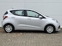 Hyundai i10 1.0i i-Motion Comfort / cruise control / airco (automatisch) / uniek interieur / multimedia-voorbereiding /