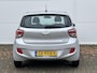 Hyundai i10 1.0i i-Motion Comfort / cruise control / airco (automatisch) / uniek interieur / multimedia-voorbereiding /