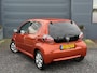 Toyota Aygo 1.0 VVT-i Dynamic Orange 2e Eigenaar,Airco,5 Deurs,N.A.P,Lm velgen,Zeer Zuinig,Nieuwe Apk bij Aflevering