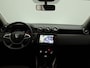 Dacia Duster TCe 150 EDC Automaat Prestige | Medianav met Apple Carplay & Android Auto ! Parkeersensoren achter met 360 Camera ! Dakrails in lengterichting in chroom met satijnglans |