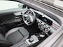 Mercedes-Benz A-klasse 180 Business Solution AMG | Automaat | Panoramadak | Achteruitrijcamera | Sfeerverlichting | Stoelverwarming | Lichtmetalen Velgen |