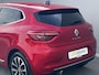 Renault Clio 1.0 TCe 90 Techno / Navigatie / Stuur- en stoelverwarming / Apple Carplay Android / 16" LM wielen + All Season banden /