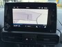 Opel Combo 1.5D L1H1 / Navigatie + Apple CarPlay-Android / ALL-Season banden / Laadruimte Betimmering Vloer + Wanden / PDC