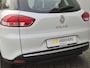Renault Clio Estate 0.9 TCe Limited Handgeschakeld / Stoelverwarming / Airco / Cruise control / Apple Carplay Android Auto / Navigatie / Keyless Entry/Start / Elektrische ramen voor en achter /