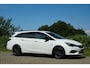 Opel Astra Sports Tourer 1.2 Design & Tech - Summit White - Aktie-> 4x Astra v.a. €8.725,-