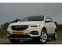 Opel Grandland X 1.2 Turbo Business Executive - Summit White - Panorama/Carplay/Clima